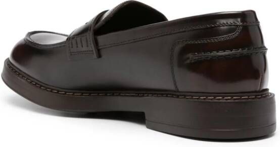 Doucal's round-toe leather loafers Brown