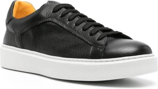 Doucal's round-toe leather sneakers Black