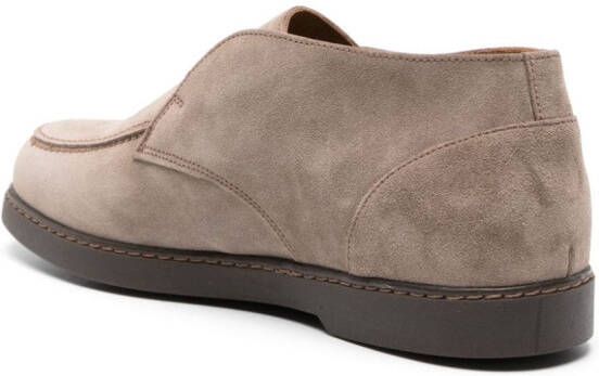 Doucal's slip-on suede loafers Neutrals