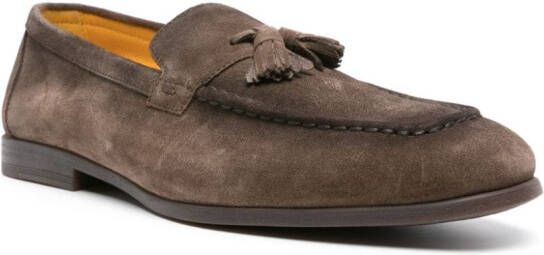 Doucal's tassel-embellished suede loafers Brown