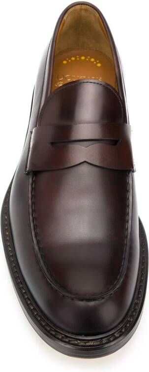 Doucal's tone-on-tone gusset penny loafers Brown