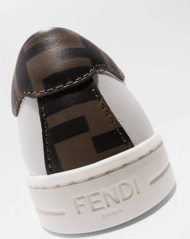 Fendi Kids logo-print slip-on leather sneakers White