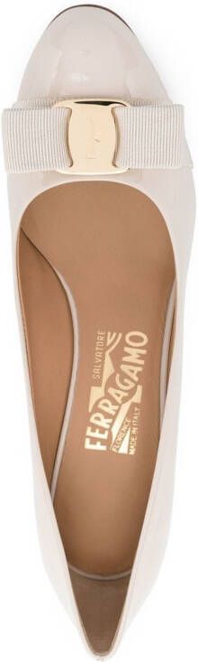 Ferragamo Carla Vara 70mm pumps White