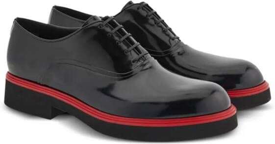 Ferragamo contrasting-border leather Oxford shoes Black