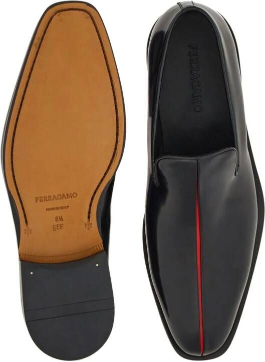 Ferragamo contrasting-panel leather loafers Black