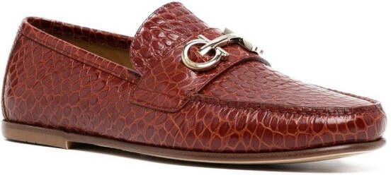 Ferragamo crocodile-embossed leather loafers Red