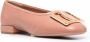 Ferragamo embossed-logo plaque ballerina shoes Pink - Thumbnail 2
