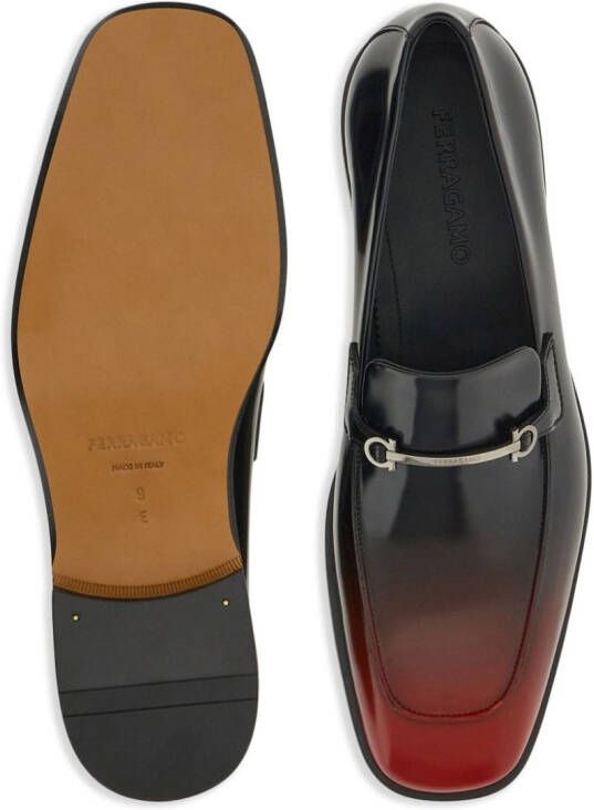 Ferragamo Gancini-buckle gradient leather loafers Red