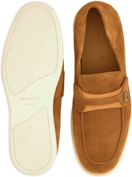 Ferragamo Gancini-buckle leather loafers Neutrals