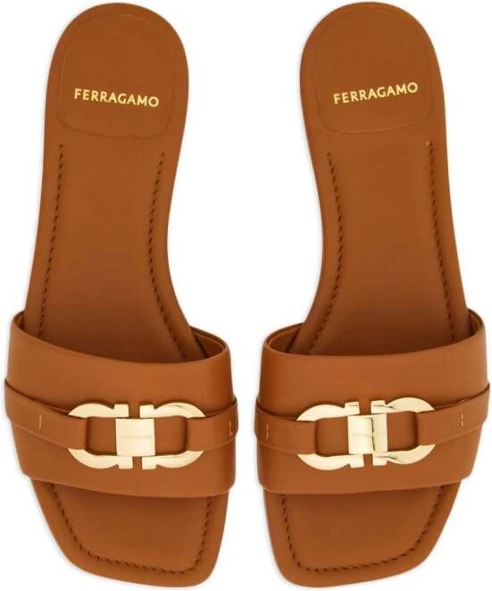 Ferragamo Gancini-buckle leather slides Brown