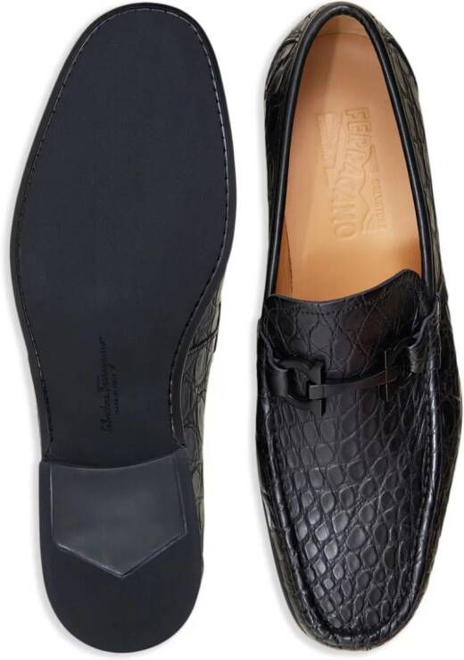 Ferragamo Gancini-detail leather loafers Black