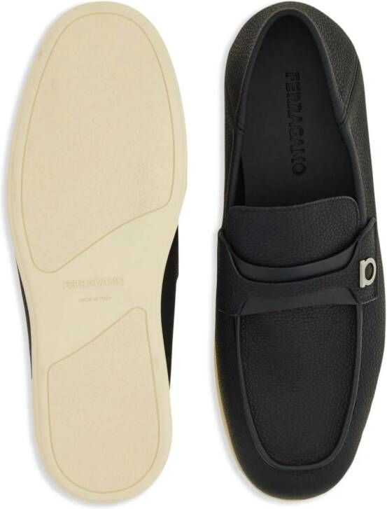 Ferragamo Gancini-plaque leather loafers Black