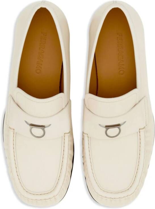Ferragamo Gancini-plaque leather loafers White
