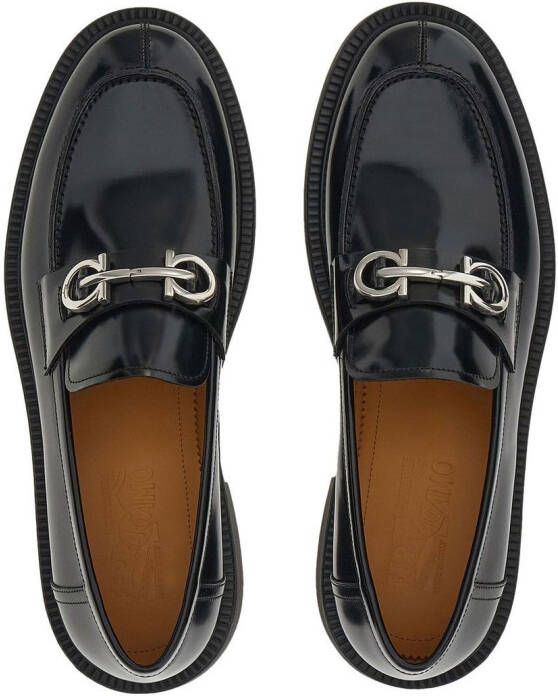 Ferragamo Gancini-plaque patent loafers Black