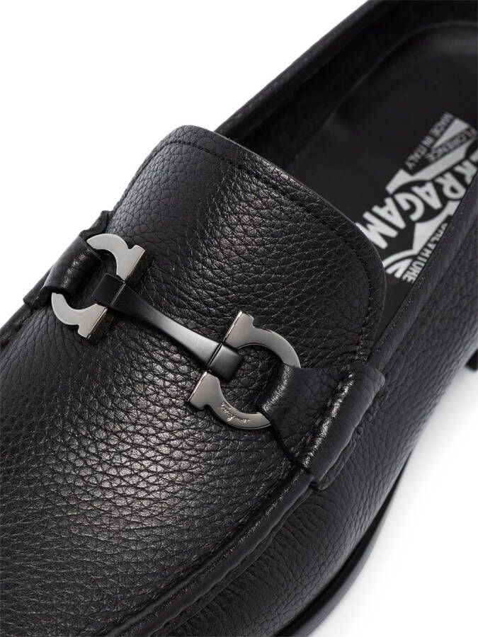 Ferragamo Gancini-plaque mocassin loafers Black