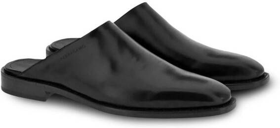Ferragamo leather slip-on loafers Black