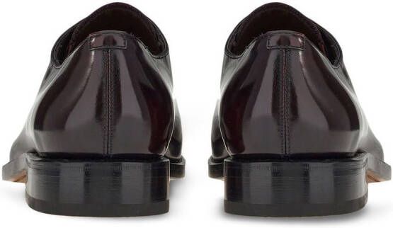 Ferragamo plain-toe Oxford shoes Red