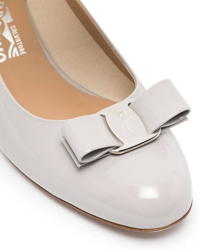 Ferragamo Vara 30mm ballet pumps Neutrals