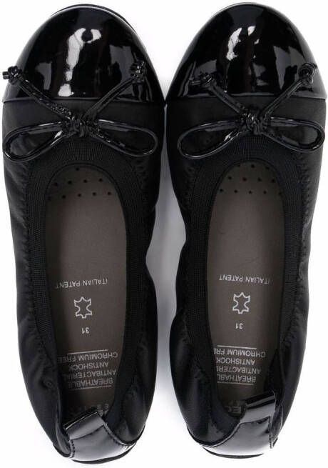 Geox Kids high-shine ballerina shoes Black