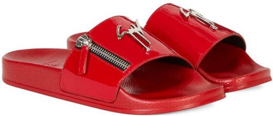 Giuseppe Zanotti Brett logo-plaque slides Red