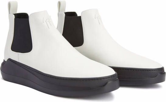 Giuseppe Zanotti Conley leather ankle boots White