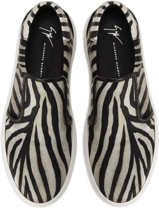 Giuseppe Zanotti GZ94 zebra-print sneakers Black