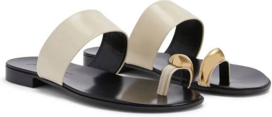 Giuseppe Zanotti Norbert strap-detail leather sandals White