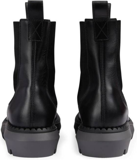 Gucci chunky leather ankle boots Black