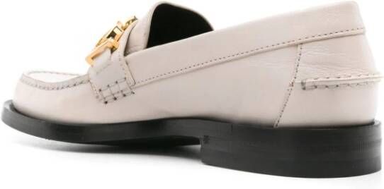 Gucci logo-plaque leather loafers White