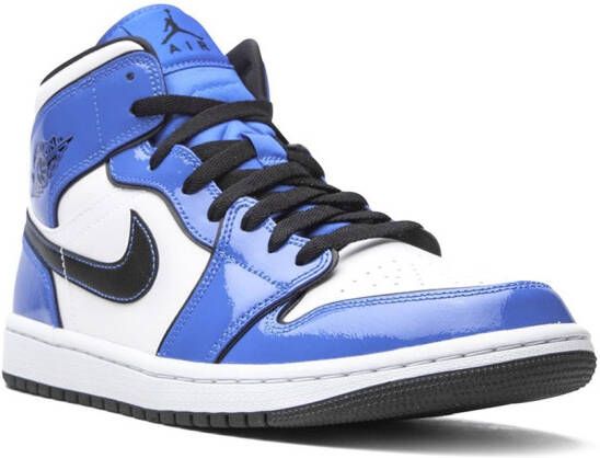 Jordan Air 1 Mid SE "Signal Blue" sneakers