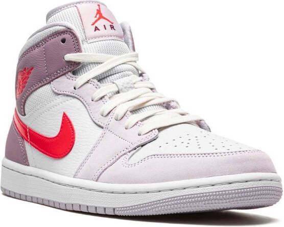 Jordan Air 1 Mid "Valentine s Day 2022" sneakers White