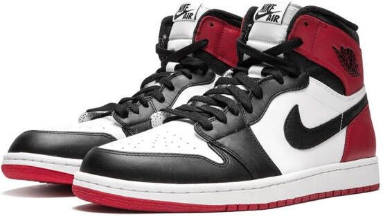 Jordan Air 1 Retro High OG black toe Multicolour