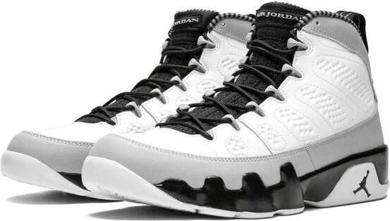 Jordan Air 9 Retro "Barons" sneakers White