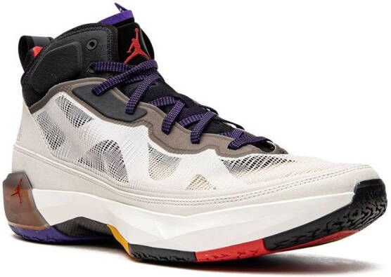 Jordan Air 37 "Beyond Borders" sneakers White