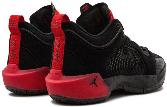 Jordan Air XXXVII Low sneakers Black