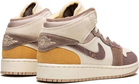 Jordan Kids Air Jordan 1 Mid SE Craft "Inside Out Taupe Haze" sneakers Neutrals