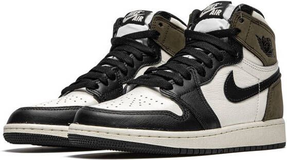 Jordan Kids Air Jordan 1 Retro High OG "Dark Mocha" sneakers White