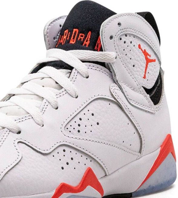 Jordan Kids Air Jordan 7 "Infrared" sneakers White