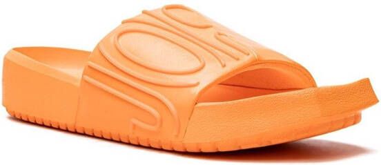 Jordan Nola logo-embossed slides Orange