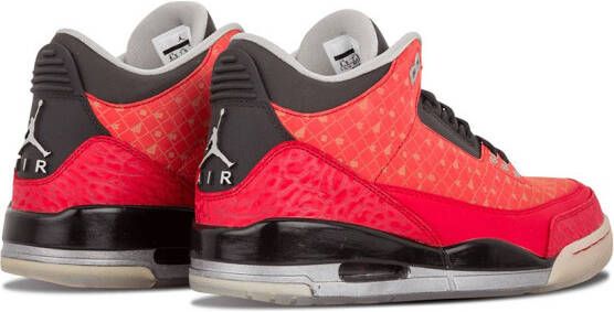 Jordan Air 3 Retro "Doernbecher" sneakers Red