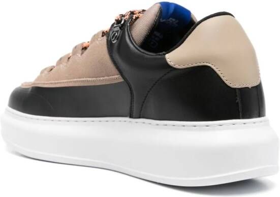 Karl Lagerfeld logo-patch leather sneakers Neutrals