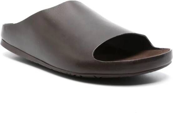 LOEWE Lago leather sandals Brown