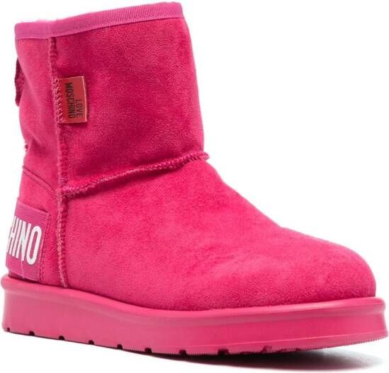 Love Moschino logo-patch exposed-seam ankle boots Pink