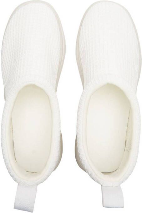 Lusso Guru waffle-knit slippers White
