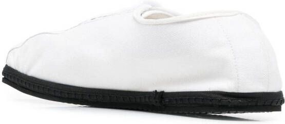 Magliano 'Maglianillas' low-top sneakers White