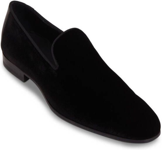 Magnanni almond-toe velvet loafers Black