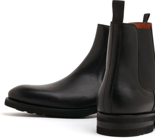 Magnanni elasticated-panel Chelsea boots Black