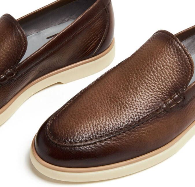 Magnanni grained-texture leather loafers Brown