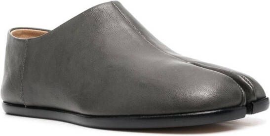Maison Margiela Tabi leather babouche shoes Grey
