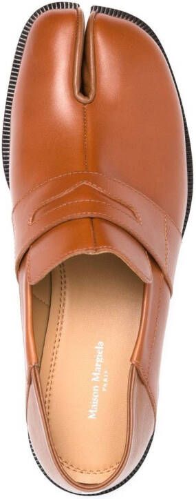 Maison Margiela Tabi leather loafers Brown